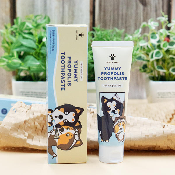 Root & Tree Yummy Propolis Toothpaste for dogs